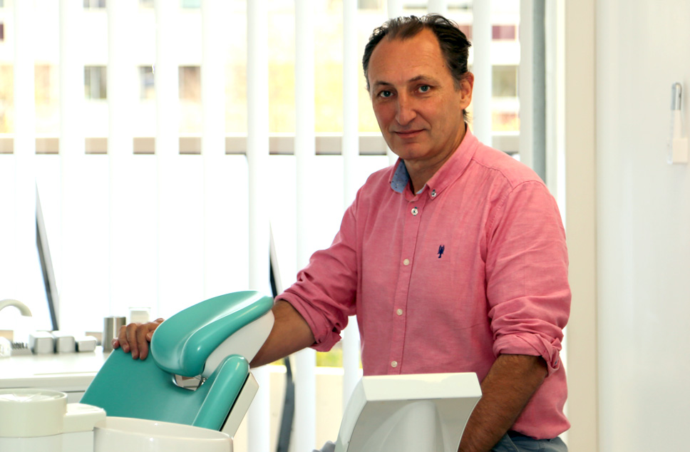 Chirurgien dentiste Yves Ruffino